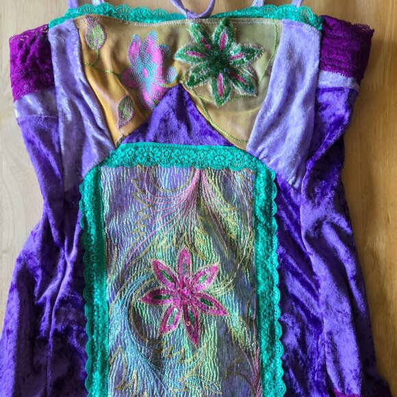Whimsical Velvet Patchwork Top | Roselani Jasmin | Size Small - Picture 6 of 13